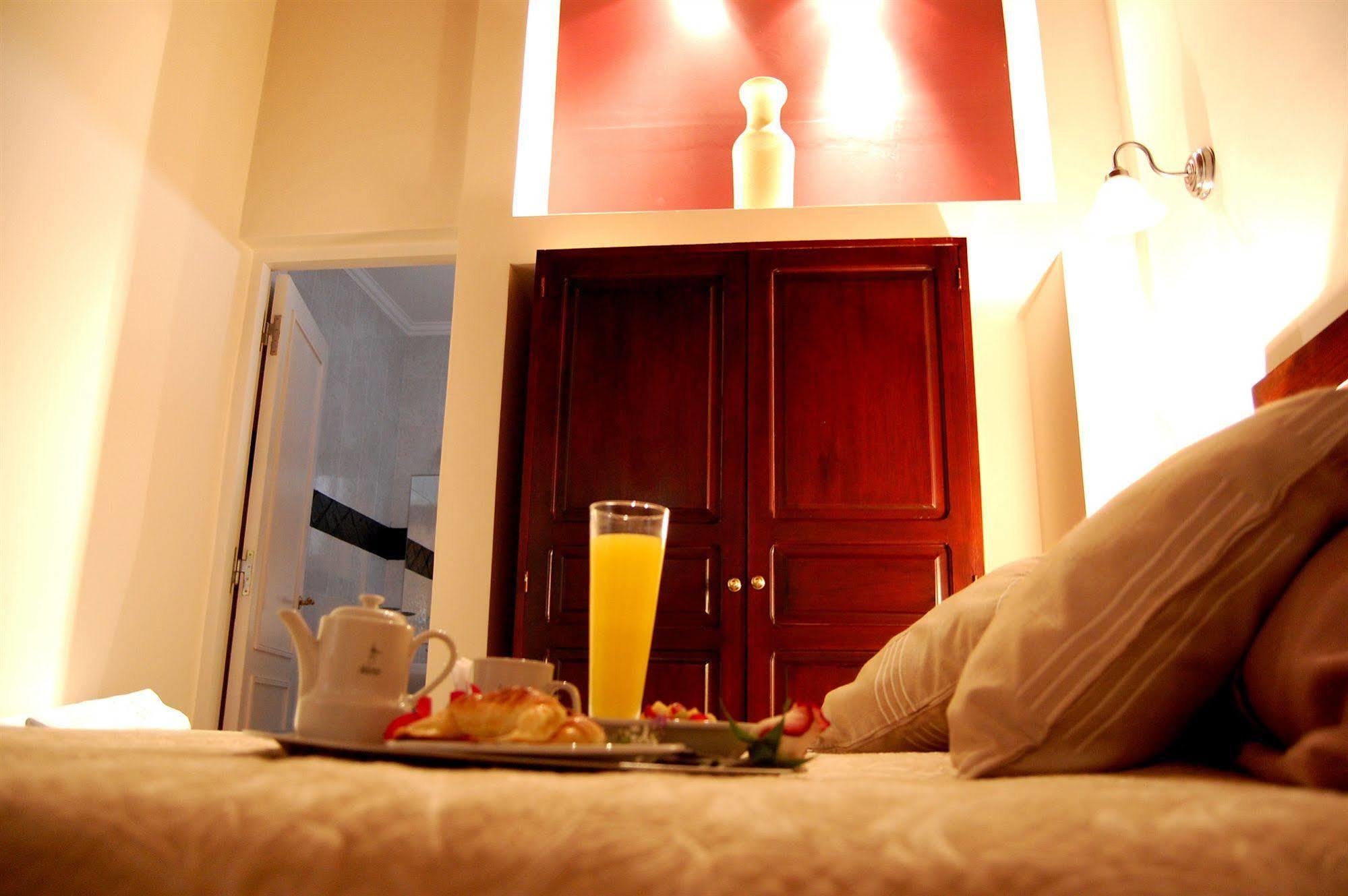 Delvino Boutique Hotel Salta Exteriör bild